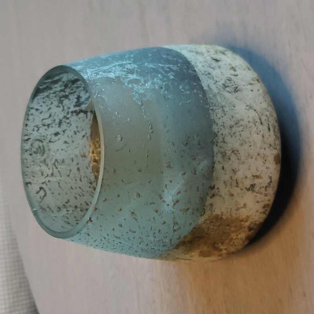 Candle Holder/Decorative Pot